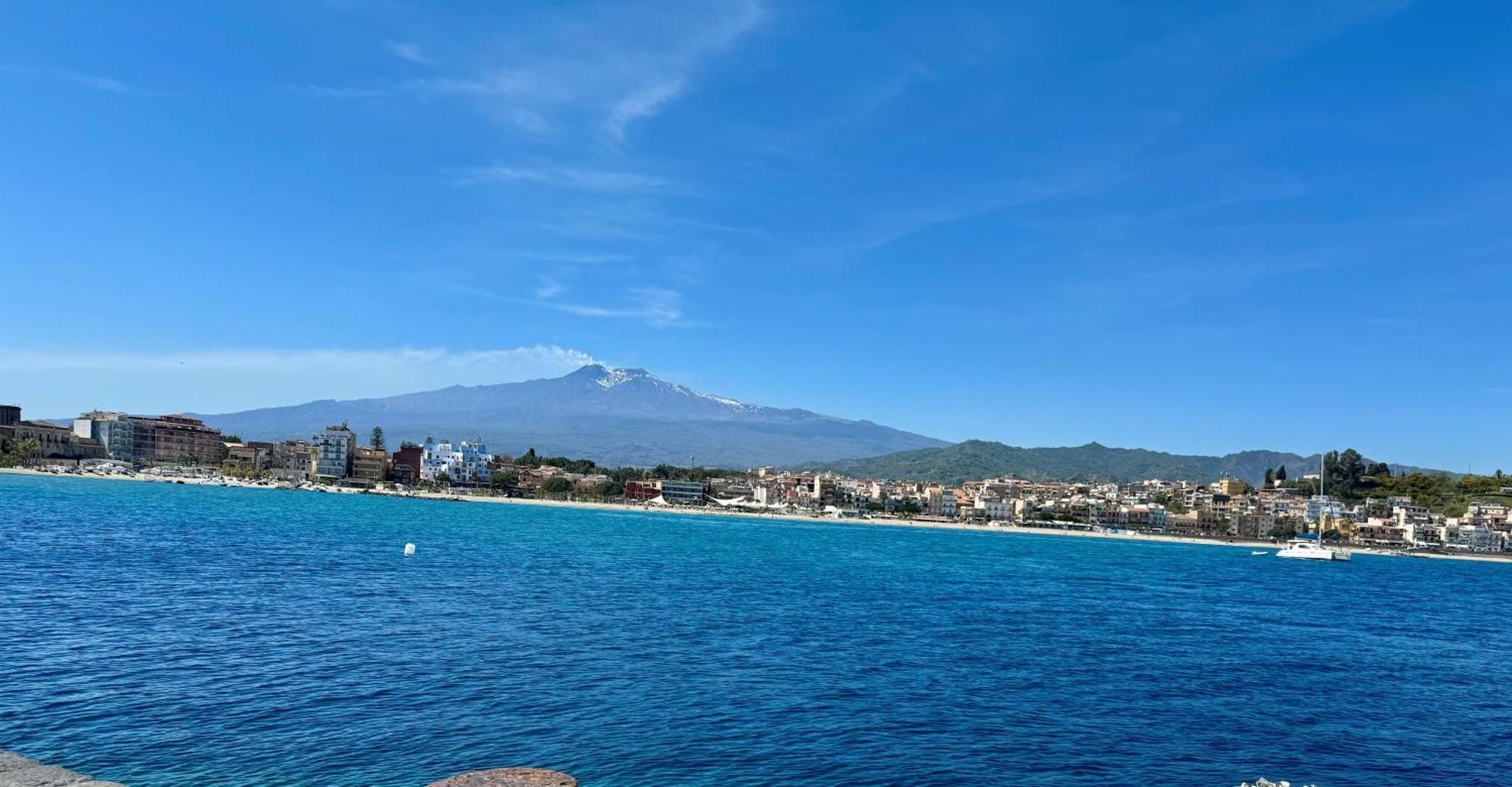 Perla Sul Mare Apartments Giardini Naxos Eksteriør billede